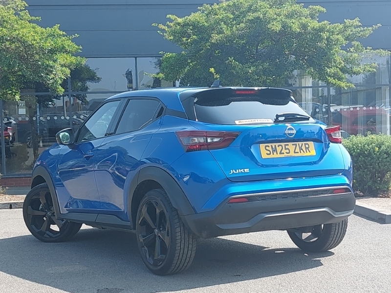 Nissan Juke 1.0 Dig-t Tekna SM25ZKR Blue #2