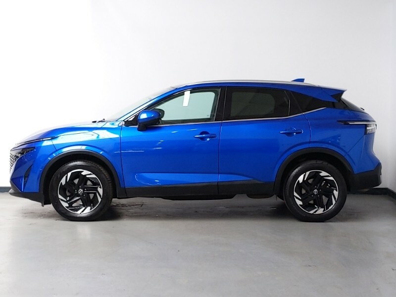 Nissan Qashqai 1.3 Dig-t Mh 140 N-design 52024 Black #4