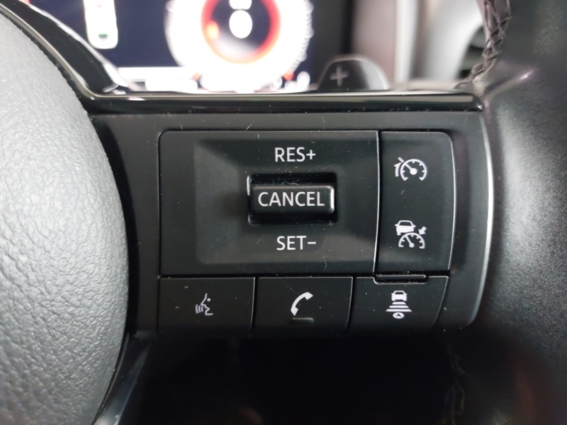Nissan Qashqai 1.3 Dig-t Mhev N-connecta Xtron Euro 6 S S Grey #4