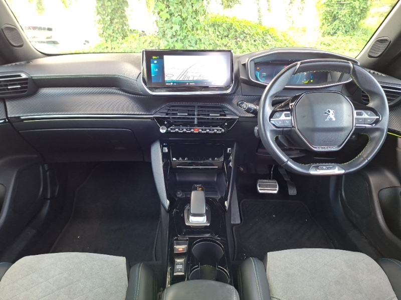 Peugeot e-2008 100Kw Gt Premium 50Kwh White #3