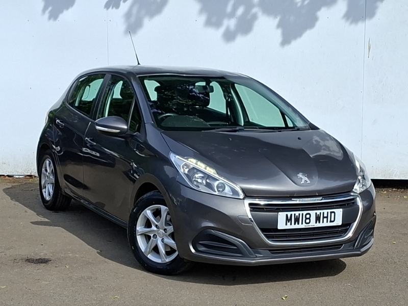 Peugeot 208 1.2 Puretech 82 Black Edition Cwvehiclemarketing Black #1