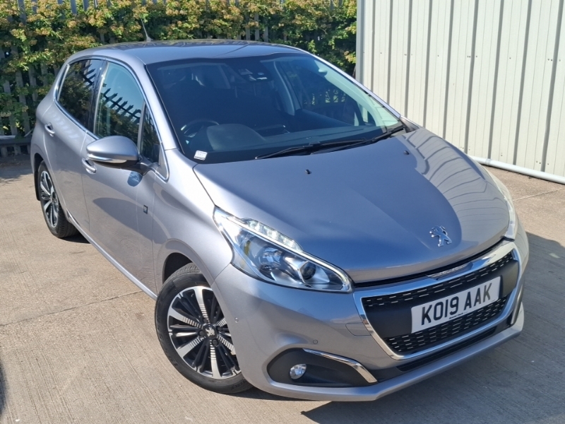 Peugeot 208 1.2 Puretech 110 Tech Edition Eat6 Grey