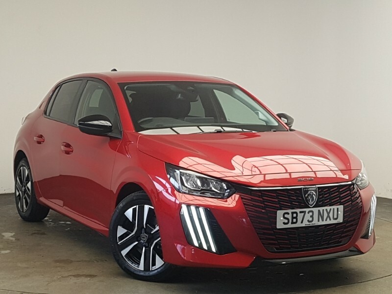 Peugeot 208 1.2 Puretech 100 Allure Red