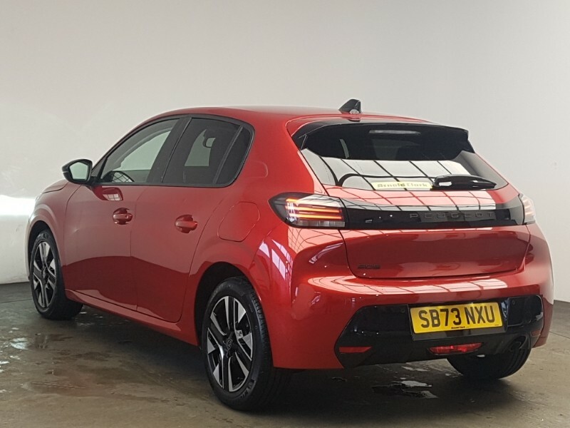 Peugeot 208 1.2 Puretech 100 Allure SB73NXU Red #2