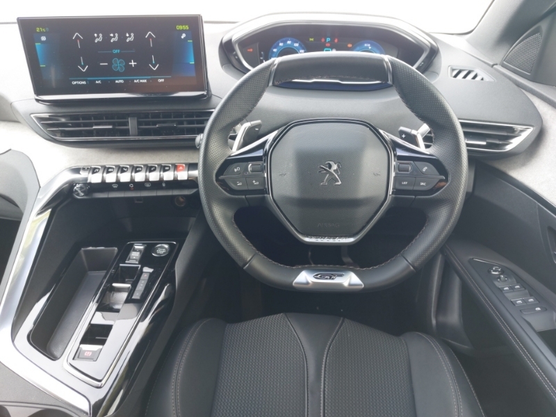 Peugeot 3008 1.6 Hybrid 225 Gt E-eat8 White #2