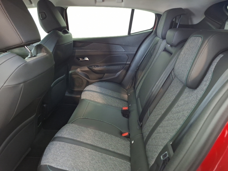Peugeot 408 1.2 Puretech Allure Premium Eat8 Red #6