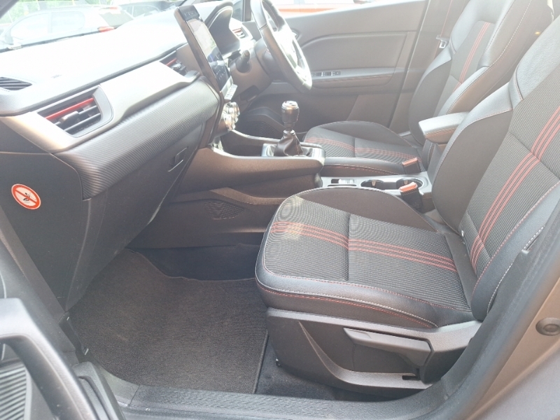 Renault Captur 1.3 Mild Hybrid 140 R.s. Line SB22BVG Grey #5