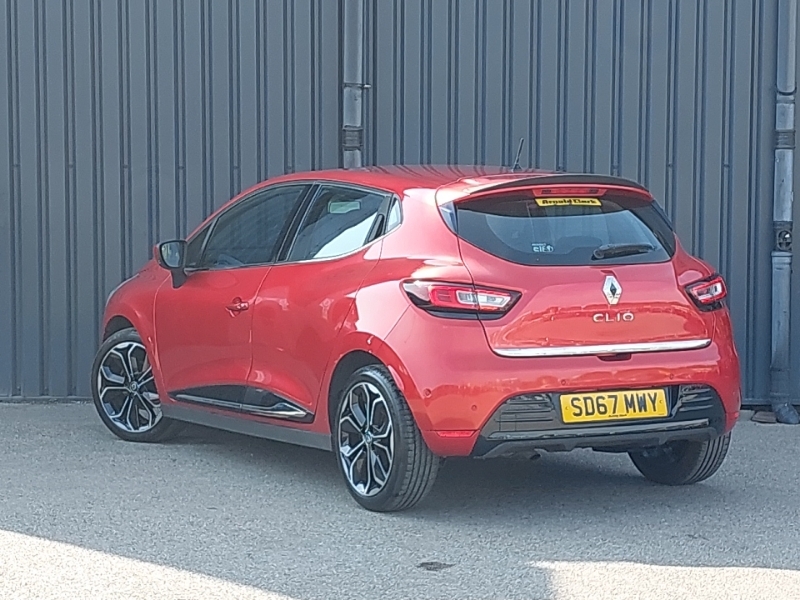 Renault Clio 0.9 Tce 90 Signature Nav Red #2