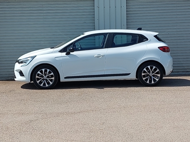 Renault Clio 1.6 E-tech Full Hybrid 145 Evolution ST23VFN White #4