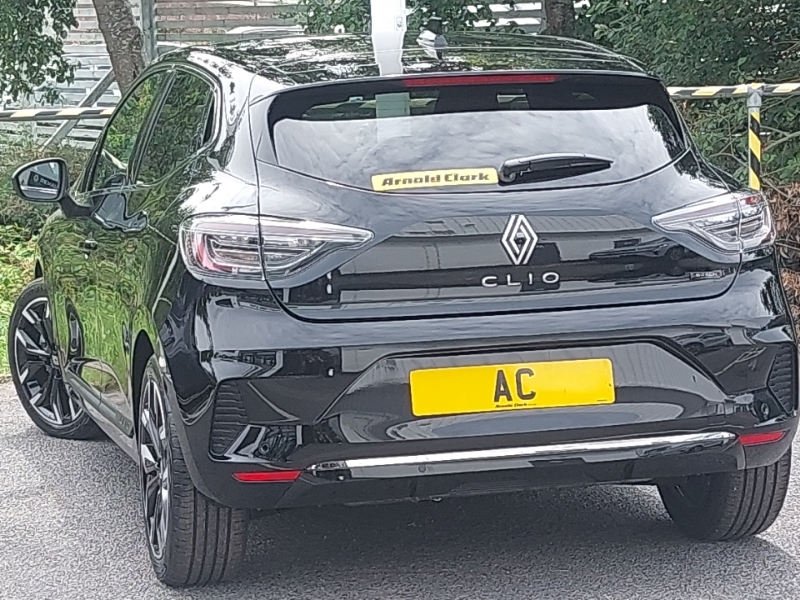 Renault Clio 1.6 E-tech Full Hybrid 145 Techno Black #2