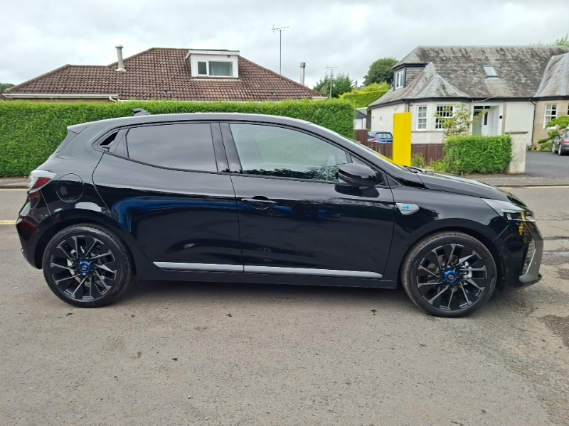Renault Clio 1.6 E-tech Fh 145 Iconic Esprit Alpine Black #4