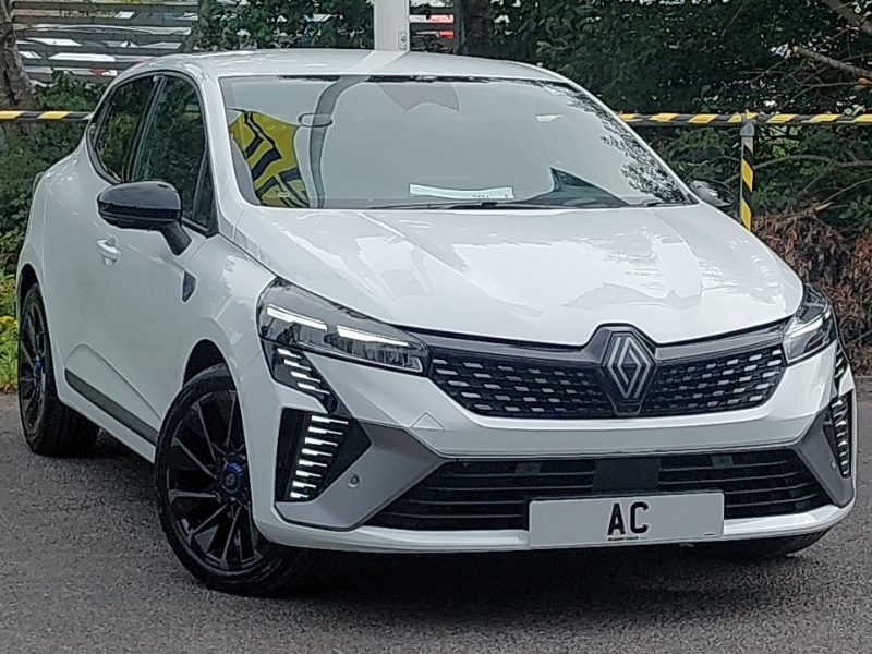 Renault Clio 1.6 E-tech Fh 145 Iconic Esprit Alpine White