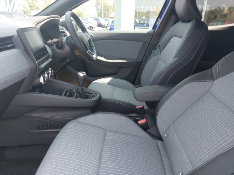 Renault Clio 1.0 Tce 90 Techno SC26WLA Blue #5