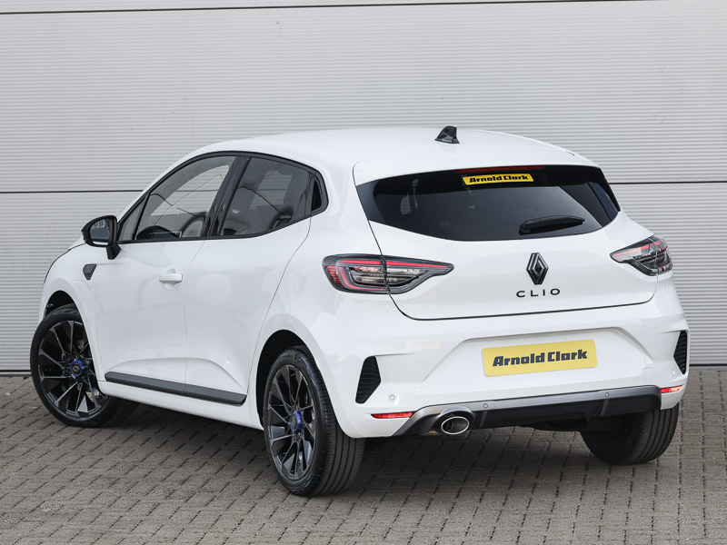 Renault Clio 1.0 Tce 90 Techno Esprit Alpine SC26XAR White #2