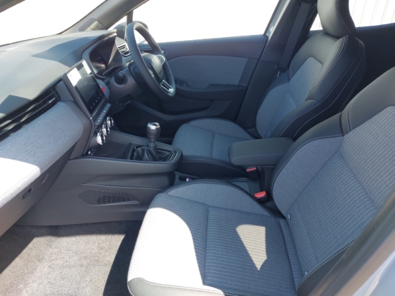 Renault Clio 1.0 Tce 90 Techno SC26WLN Grey #5