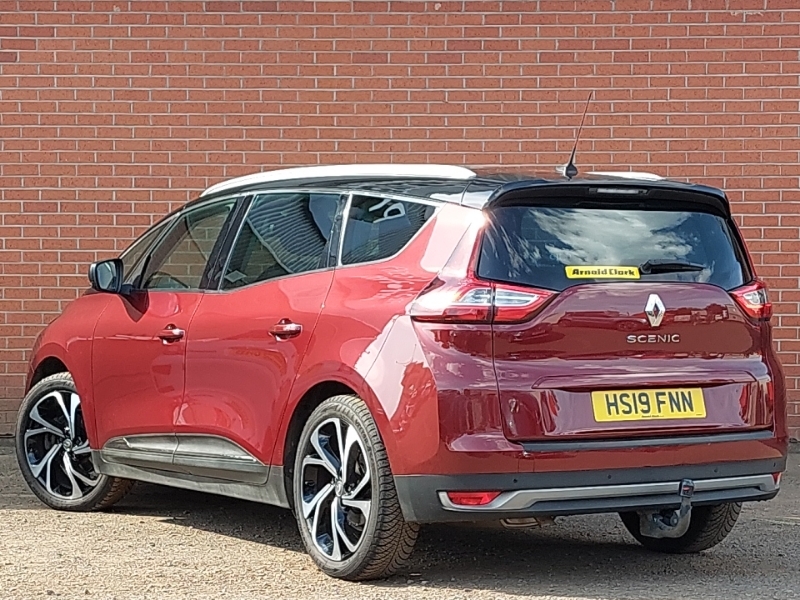 Renault Grand Scenic 1.3 Tce 140 Iconic Red #2