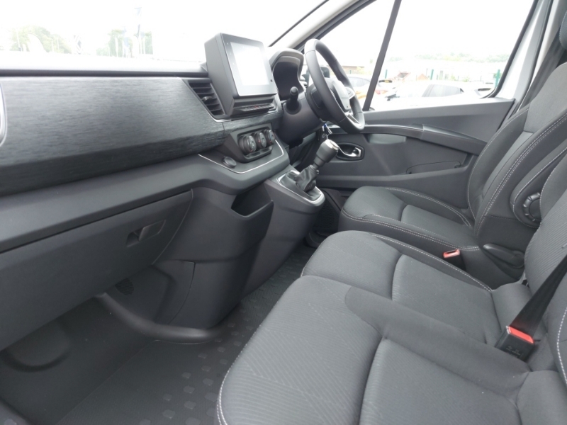 Renault Trafic Sl30 Blue Dci 130 Extra Safety Van SC26XOS White #5