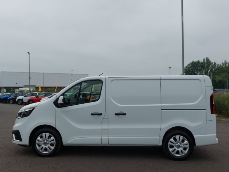 Renault Trafic Sl30 Blue Dci 130 Extra Safety Van SC26XOS White #4