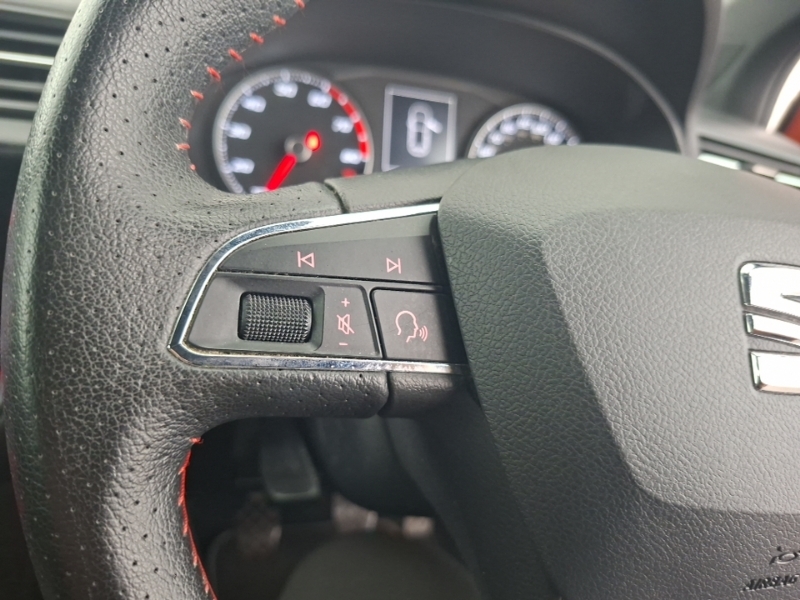 Seat Ibiza 1.0 Tsi Fr Sport Hatchback Euro Red #12