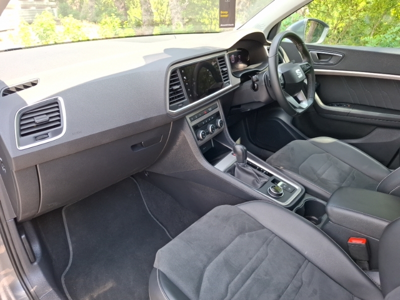 Seat Ateca Se Red #5