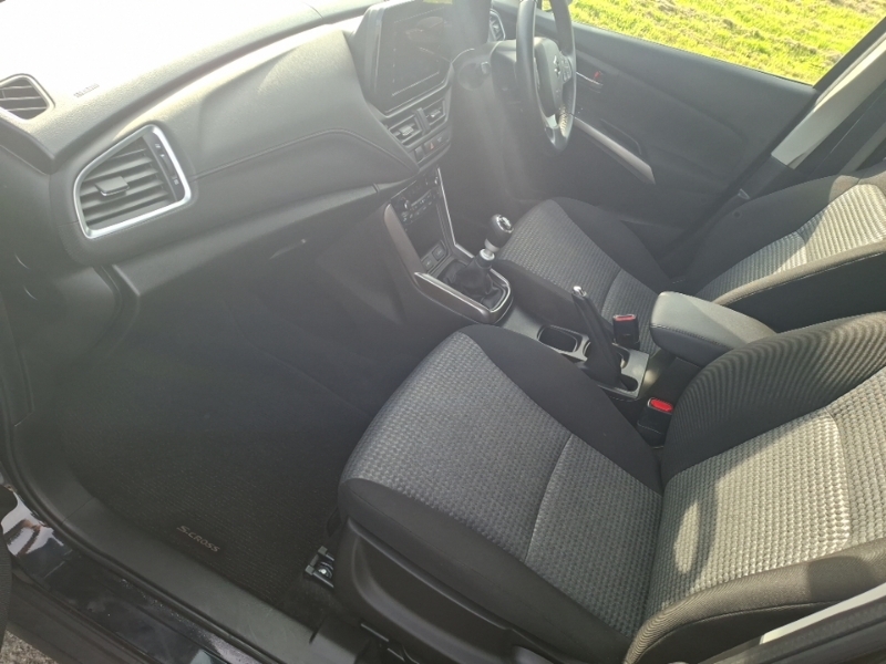 Suzuki S Cross 1.4 Boosterjet 48V Hybrid Motion Black #5