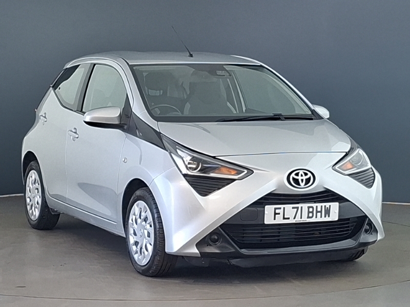 Toyota Aygo 1.0 Vvt-i X-play Tss Silver
