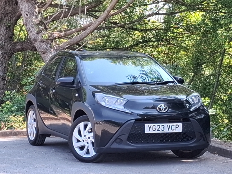 Toyota Aygo X 1.0 Vvt-i Pure Black