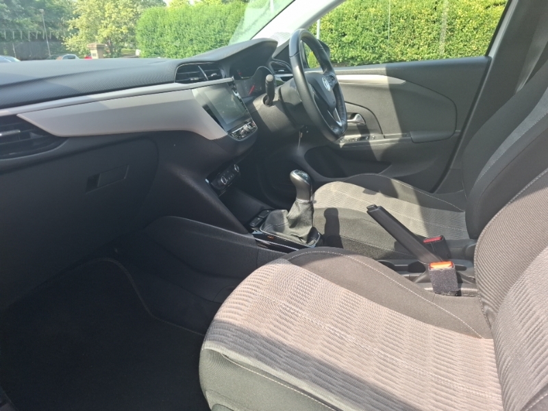 Vauxhall Corsa 1.2 Design SA72YCZ White #5
