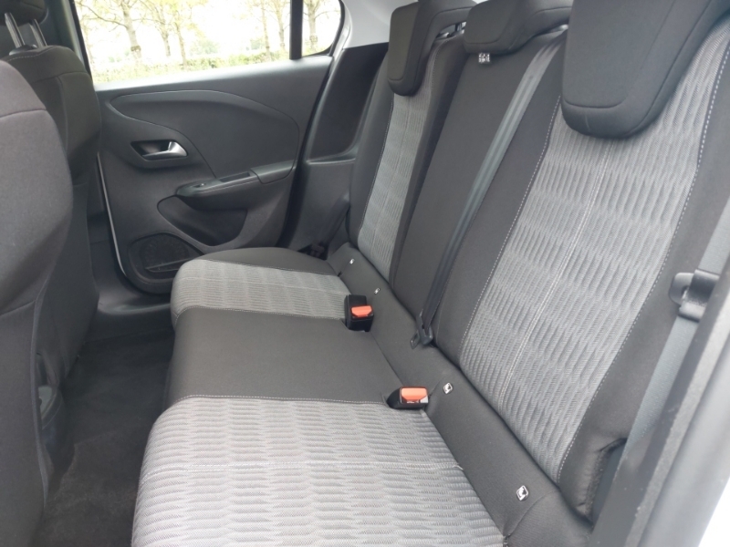 Vauxhall Corsa-e 100Kw Se Nav 50Kwh 7.4Kwch White #6