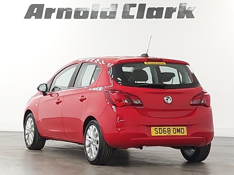Vauxhall Corsa 1.4 Se Nav SD68OMO Red #2