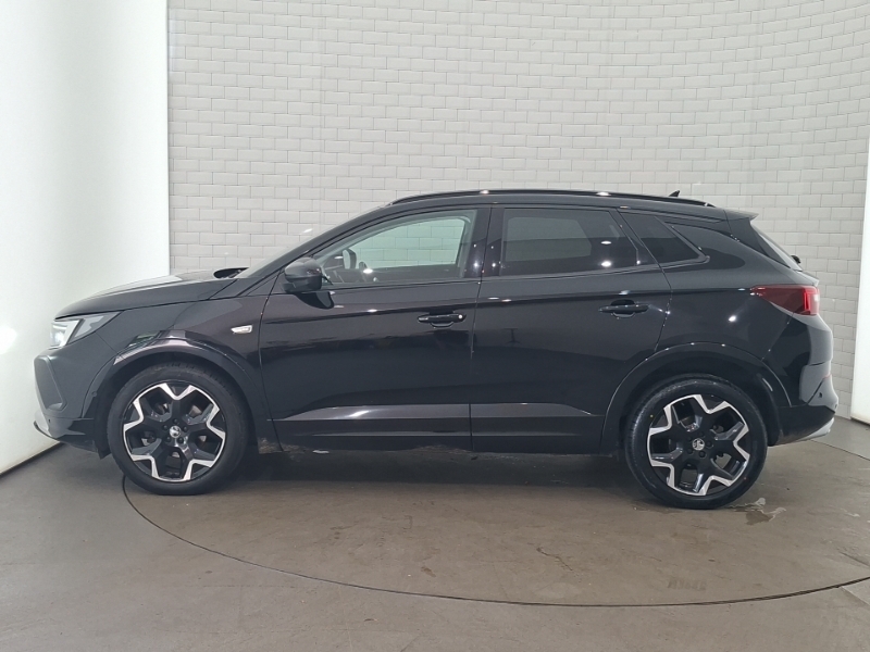 Vauxhall Grandland 1.2 Turbo Ultimate Black #4