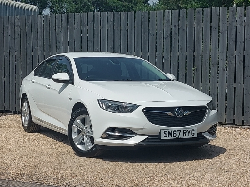 Vauxhall Insignia 1.5T Ecotec Design White