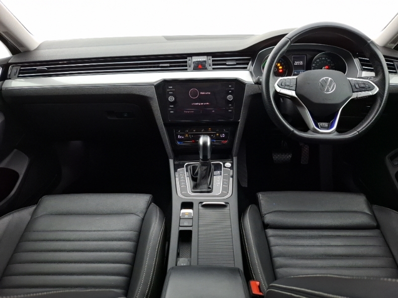 Volkswagen Passat 1.4 Tsi Phev Gte Dsg Black #3