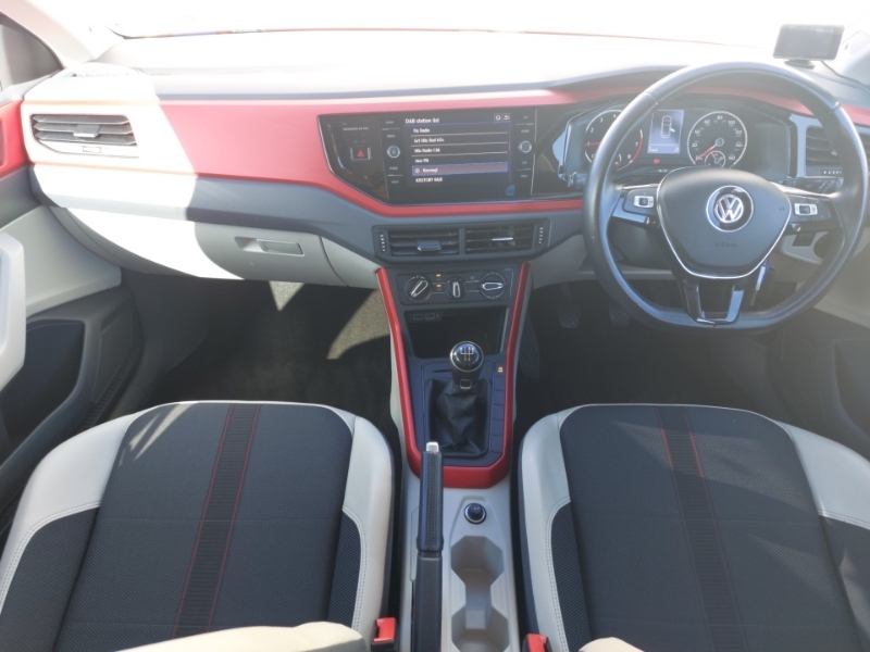 Volkswagen Polo 1.0 Tsi 95 Beats ST70FAK Red #3