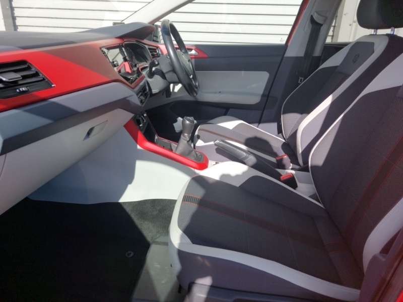 Volkswagen Polo 1.0 Tsi 95 Beats ST70FAK Red #5
