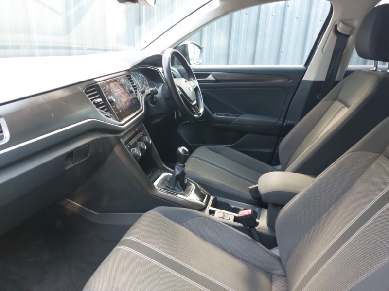 Volkswagen T-Roc 1.6 Tdi Design SL69PBO Black #5