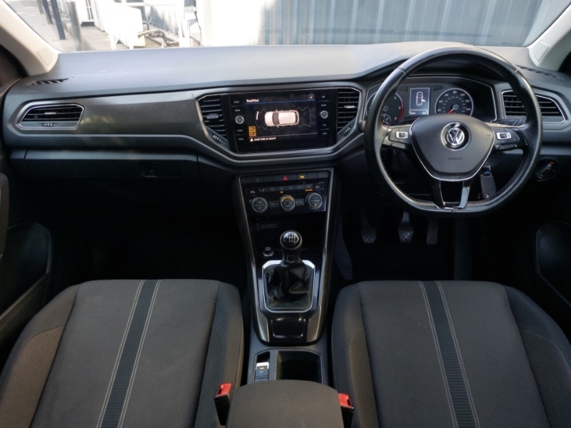 Volkswagen T-Roc 1.6 Tdi Design SL69PBO Black #3
