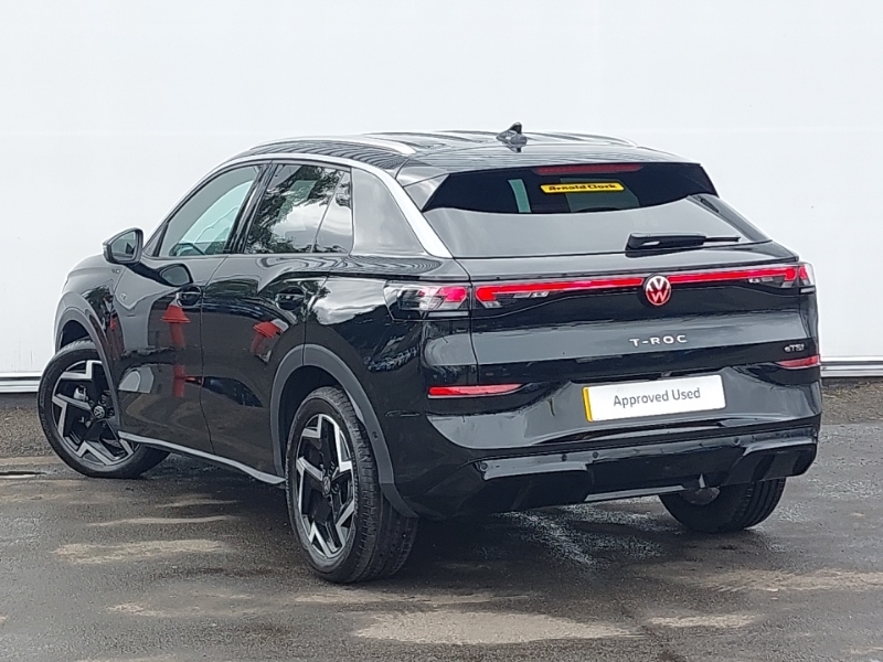 Volkswagen T-Roc 1.5 Etsi 150 R-line Dsg SD26OXJ Black #2