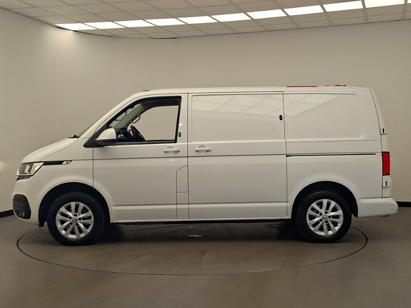 Volkswagen Transporter 2.0 Tdi 150 Highline Van Dsg White #4