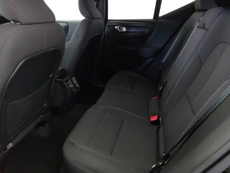 Volvo XC40 170Kw Recharge Core 69Kwh Black #6