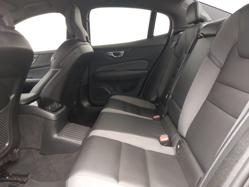 Volvo S60 2.0 T8 455 Recharge Phev Plus Dark Awd Black #6