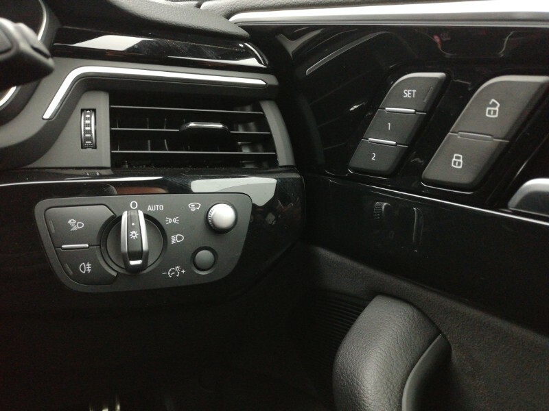 Audi A4 Black Edition Black #17