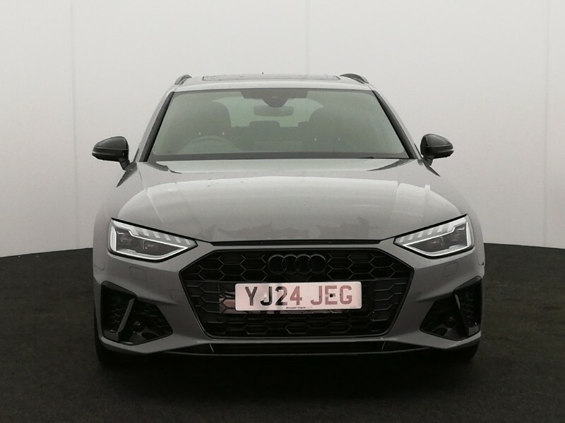 Audi A4 Black Edition Black #19