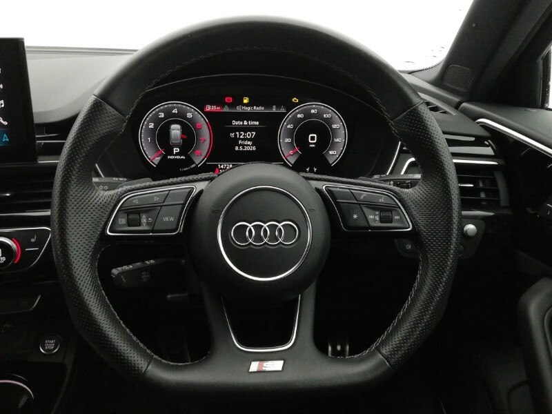 Audi A4 Black Edition Black #11