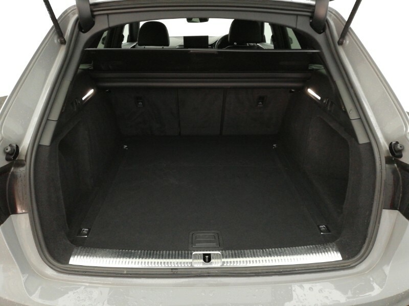 Audi A4 Black Edition Black #8