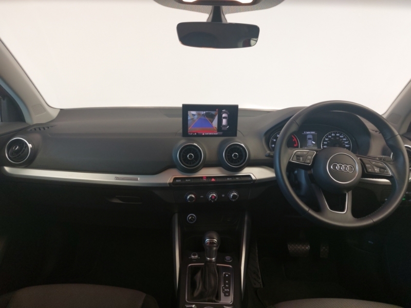 Audi Q2 35 Tfsi Sport S Tronic Red #3