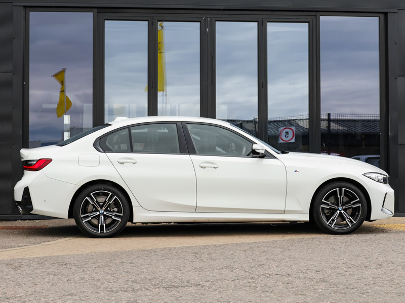BMW 3 Series 330E 22.3 Kwh M Sport Step White #3