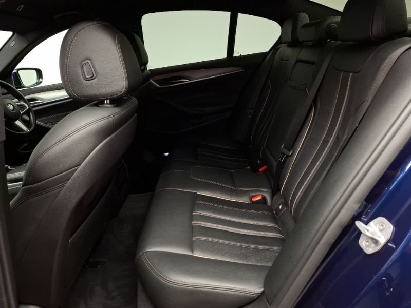 BMW 5 Series 520I M Sport Blue #6