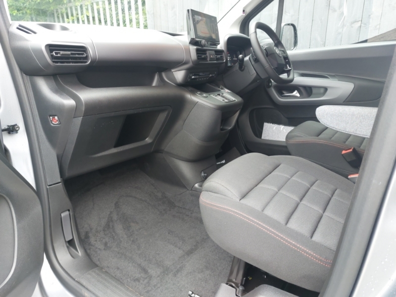 Citroen Berlingo 1.5 D 130 Max M Grey #5