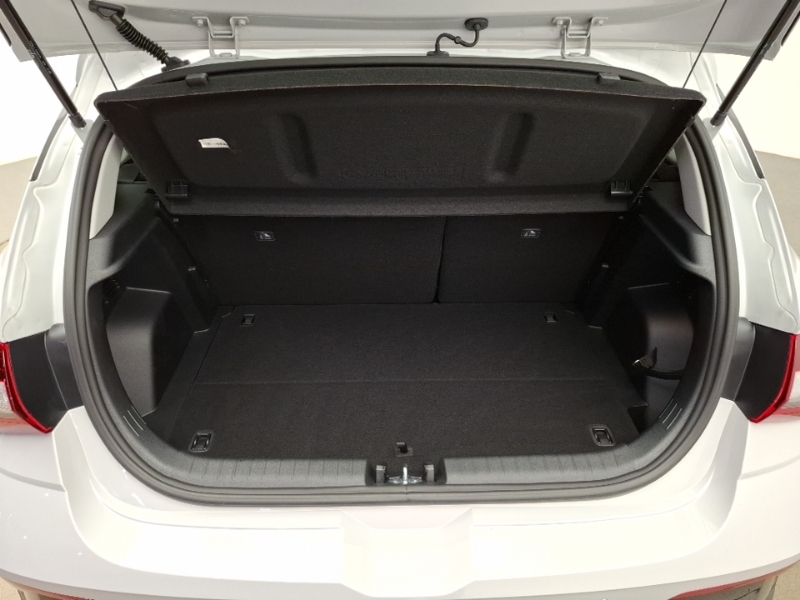 Hyundai I20 1.0T Gdi 90 Black Line Yellow #18